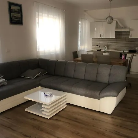 Apartman Apartmaji Meduza 2