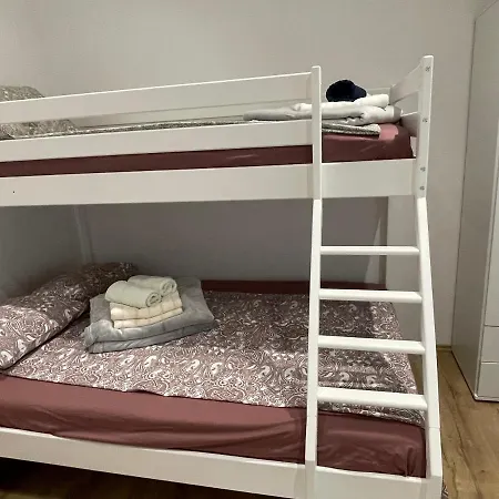 Apartman Apartmaji Meduza 2 *