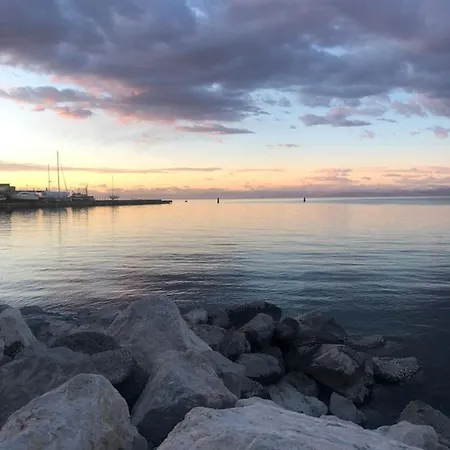 Apartmaji Meduza 2 *