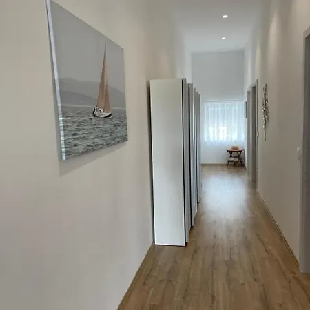 Apartman Apartmaji Meduza 2 *